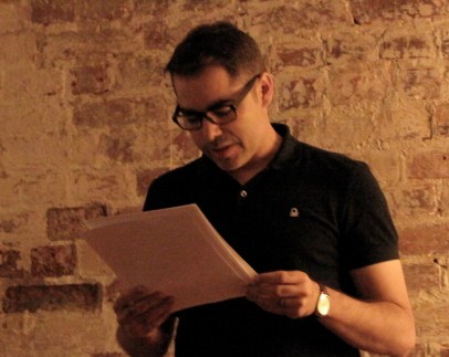 Sivuvalo kirja presentatio