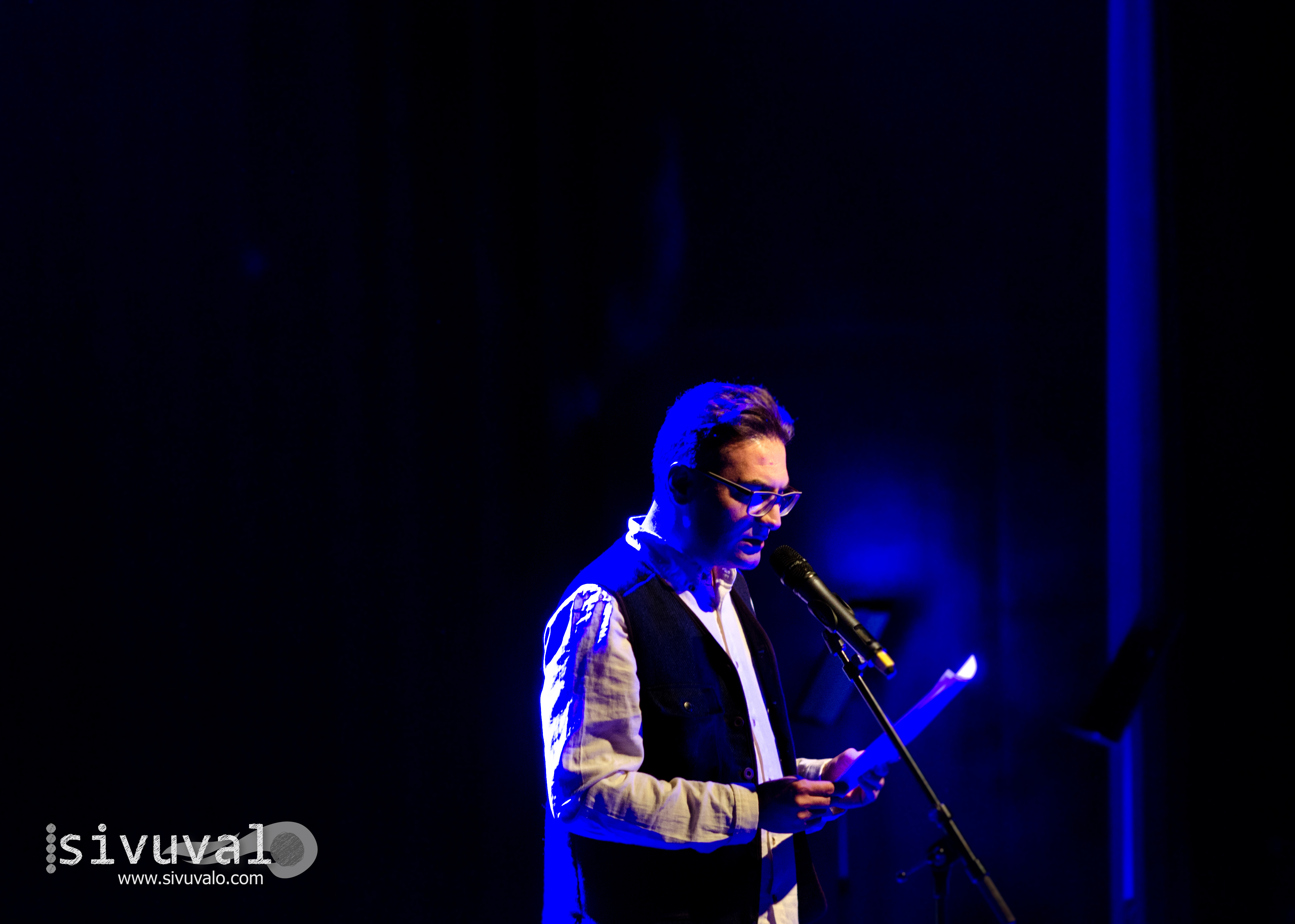 Iranian graphic designer and Poet Payam Abdolsamadi [Photo by: Jaime Culebro]